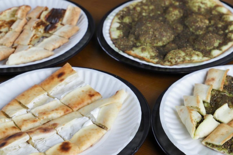 فطيرة لبنة بالزيتون - Labneh with Olives Pie